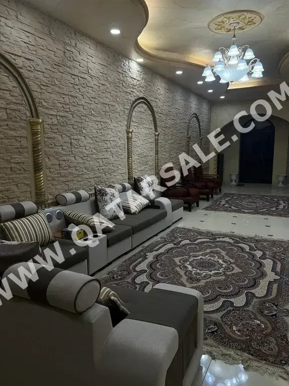 Labour Camp Family Residential  - Fully Furnished  - Doha  - Al Sadd  - 6 Bedrooms