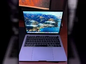 Laptops Apple  - MacBook Pro 13 Inch  - Grey  - MacOS  - Intel  - Core i5  -Memory (Ram): 8 GB