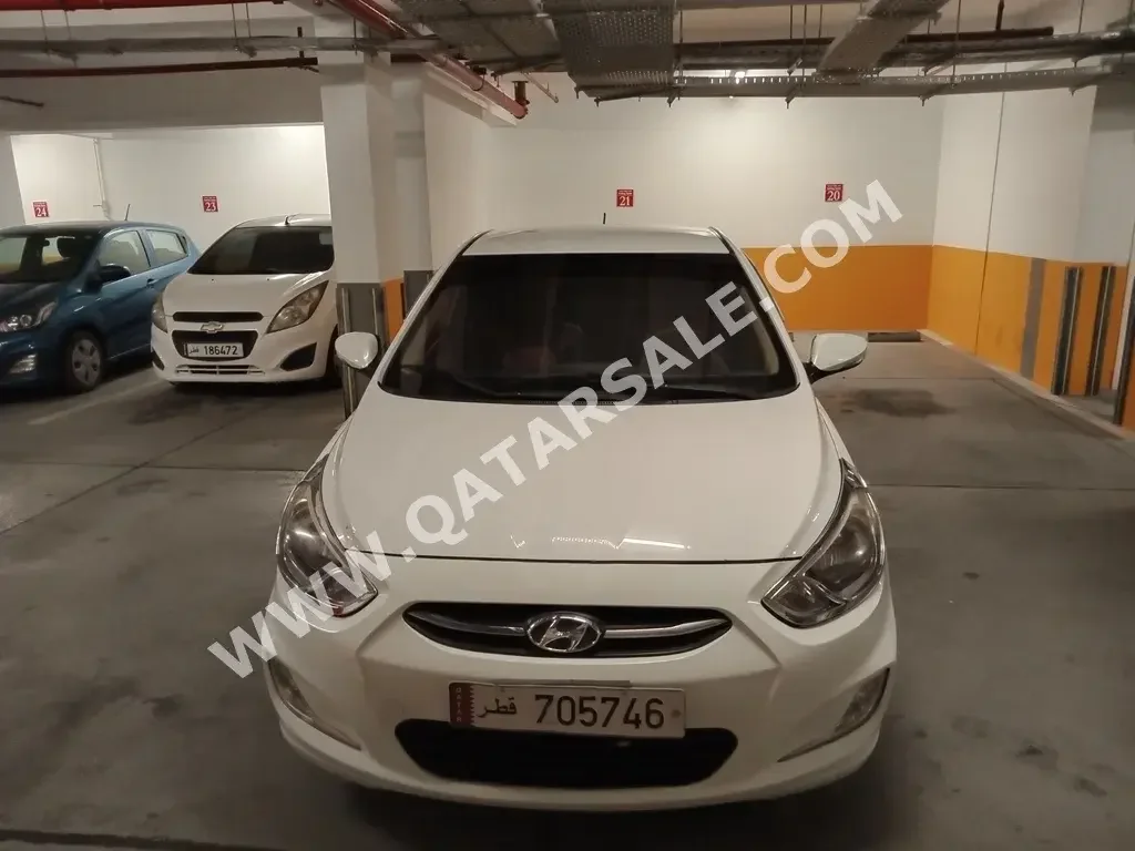 Hyundai  Accent  Hatchback  White  2016