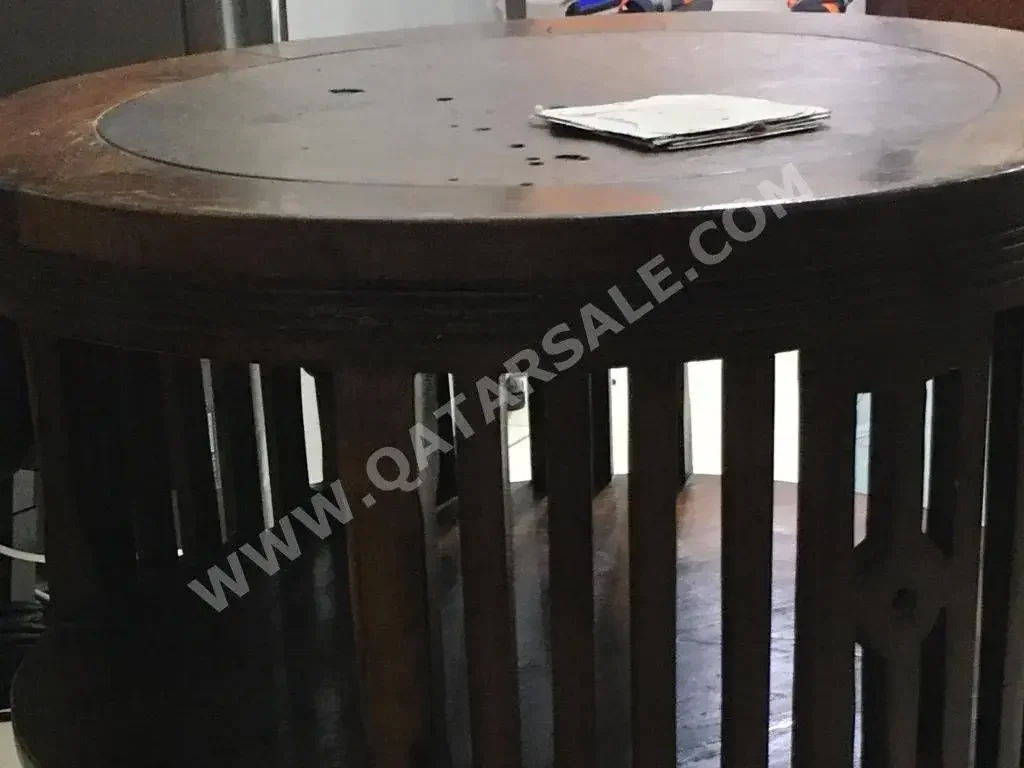 Middle Coffe Table  Solid Wood  Wood  Brown  Oval Table