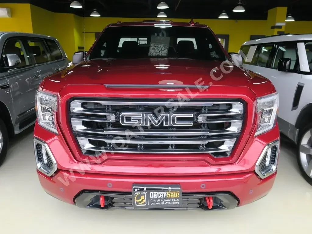 GMC  Sierra  AT4  2019  Automatic  47,000 Km  8 Cylinder  Four Wheel Drive (4WD)  Pick Up  Red  With Warranty