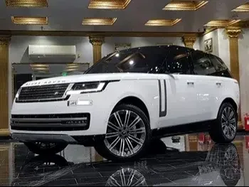 Land Rover  Range Rover  Vogue HSE  2023  Automatic  4,000 Km  8 Cylinder  Four Wheel Drive (4WD)  SUV  White  With Warranty