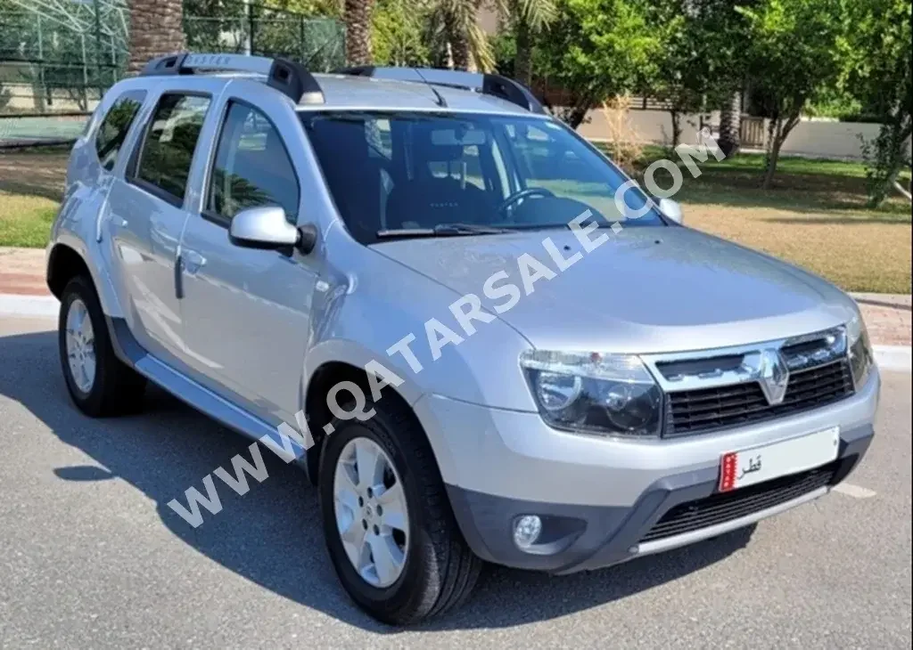 Renault  Duster  2015  Automatic  46,300 Km  4 Cylinder  Front Wheel Drive (FWD)  SUV  Silver