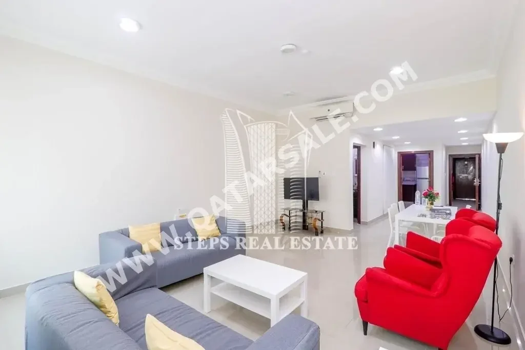 3 Bedrooms  Apartment  For Rent  in Doha -  Umm Ghuwailina  Fully Furnished