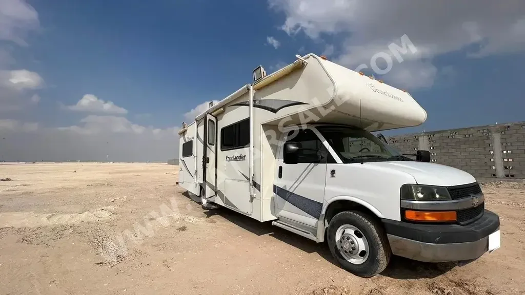 Caravan - 2007  - White  -Made in United States of America(USA)  - 26,000 Km