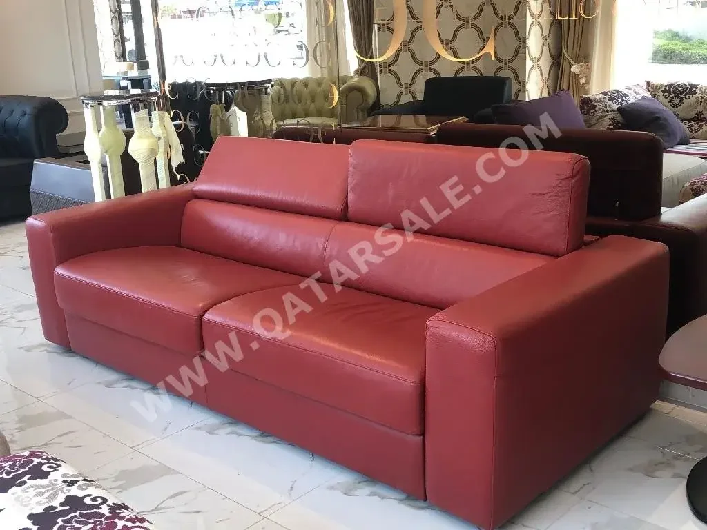 الأرائك والكنب والكراسي كنبة مفردة  - جلد اصلي  - أحمر  - سرير أريكة