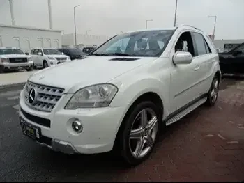 Mercedes-Benz  ML  350  2009  Automatic  100,000 Km  6 Cylinder  Four Wheel Drive (4WD)  SUV  White  With Warranty