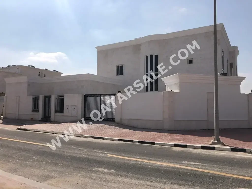 Labour Camp Family Residential  - Not Furnished  - Doha  - Al Sadd  - 7 Bedrooms