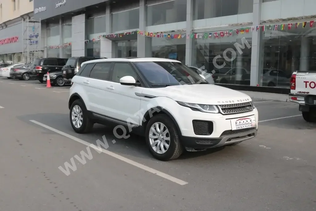 Land Rover  Evoque  2018  Automatic  46,000 Km  4 Cylinder  Four Wheel Drive (4WD)  SUV  White  With Warranty