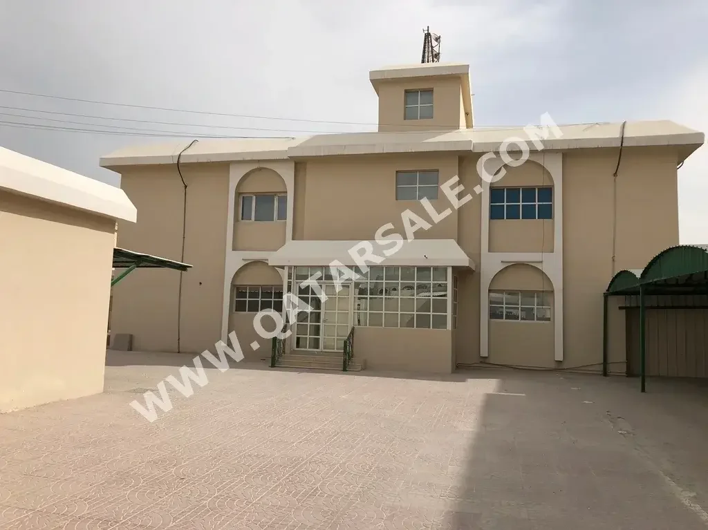 Service  - Not Furnished  - Al Rayyan  - Muaither  - 11 Bedrooms
