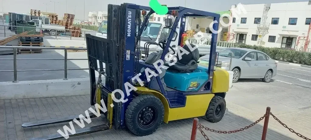 Forklift 2005  Yellow  2