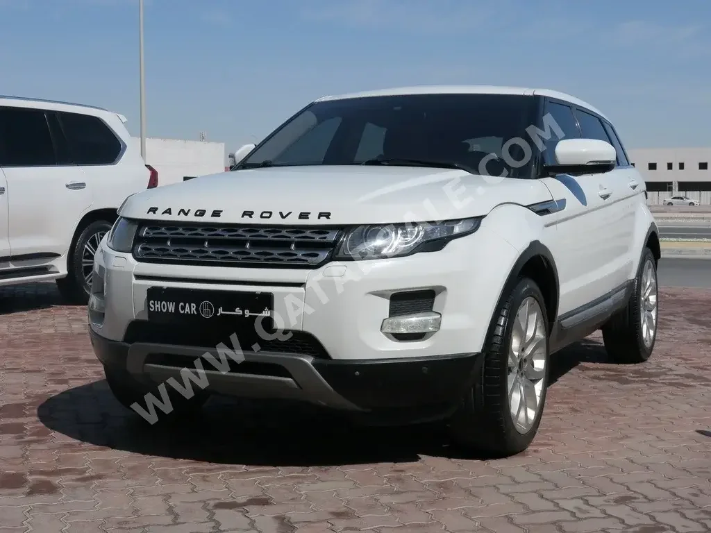 Land Rover  Evoque  2012  Automatic  122,000 Km  4 Cylinder  Four Wheel Drive (4WD)  SUV  White  With Warranty