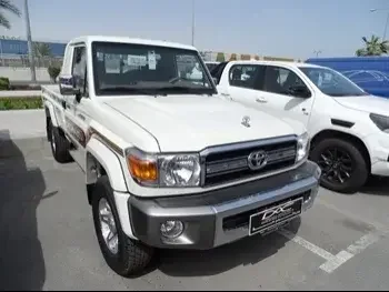 Toyota  Land Cruiser  LX  2023  Manual  0 Km  6 Cylinder  Four Wheel Drive (4WD)  Pick Up  White  With Warranty