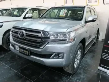 Toyota  Land Cruiser  GXR  2021  Automatic  0 Km  6 Cylinder  Four Wheel Drive (4WD)  SUV  Silver  With Warranty