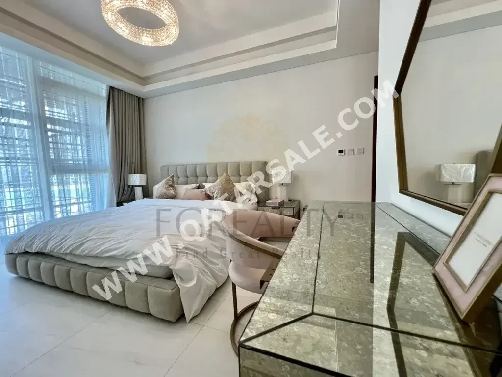 3 غرف نوم  شقة  للبيع  في الدوحة -  اللؤلؤة  غير مفروشة