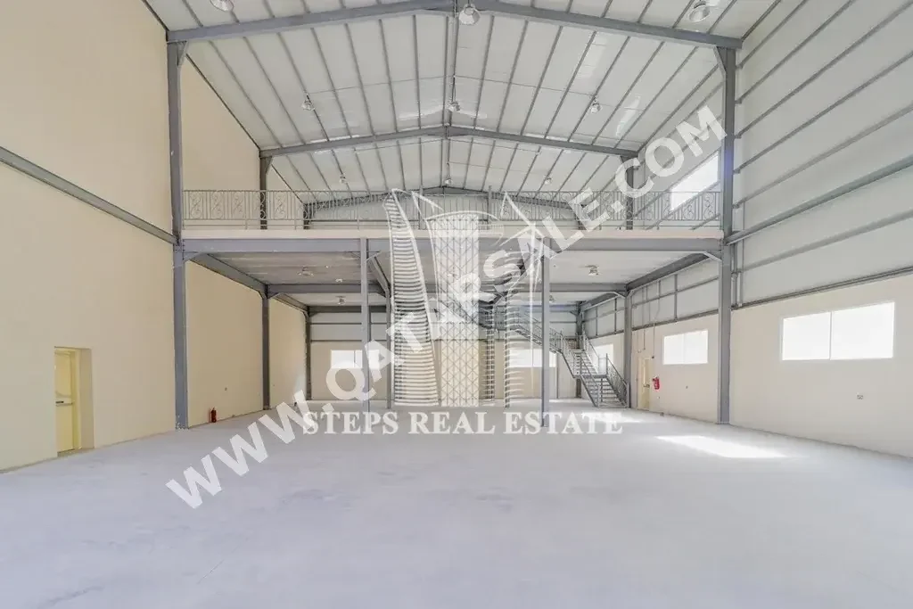 Warehouses & Stores - Al Wakrah  - Barkit Al Awamer  -Area Size: 2100 Square Meter
