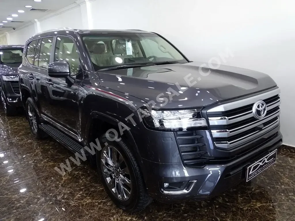 Toyota  Land Cruiser  GXR  2023  Automatic  0 Km  6 Cylinder  Four Wheel Drive (4WD)  SUV  Gray  With Warranty
