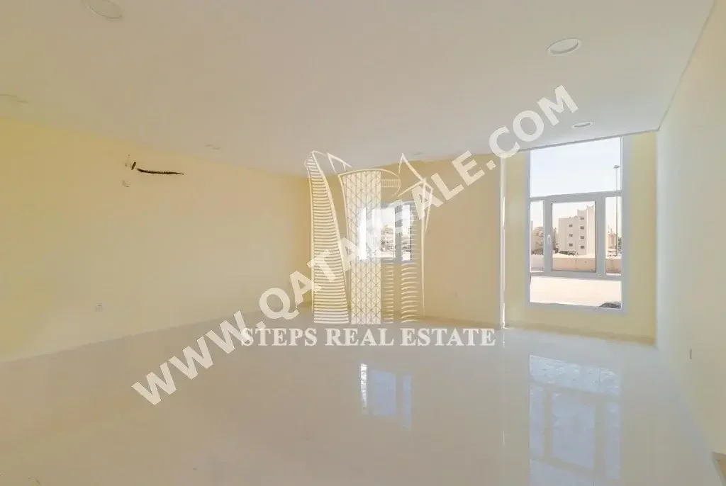 Family Residential  - Not Furnished  - Doha  - Madinat Khalifa North  - 12 Bedrooms
